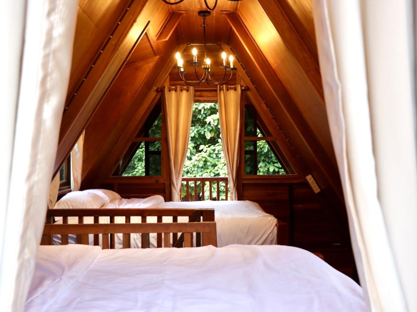 Готель Ban Kaew Mo Ra Glamping & Restaurant Pang Mapha Екстер'єр фото